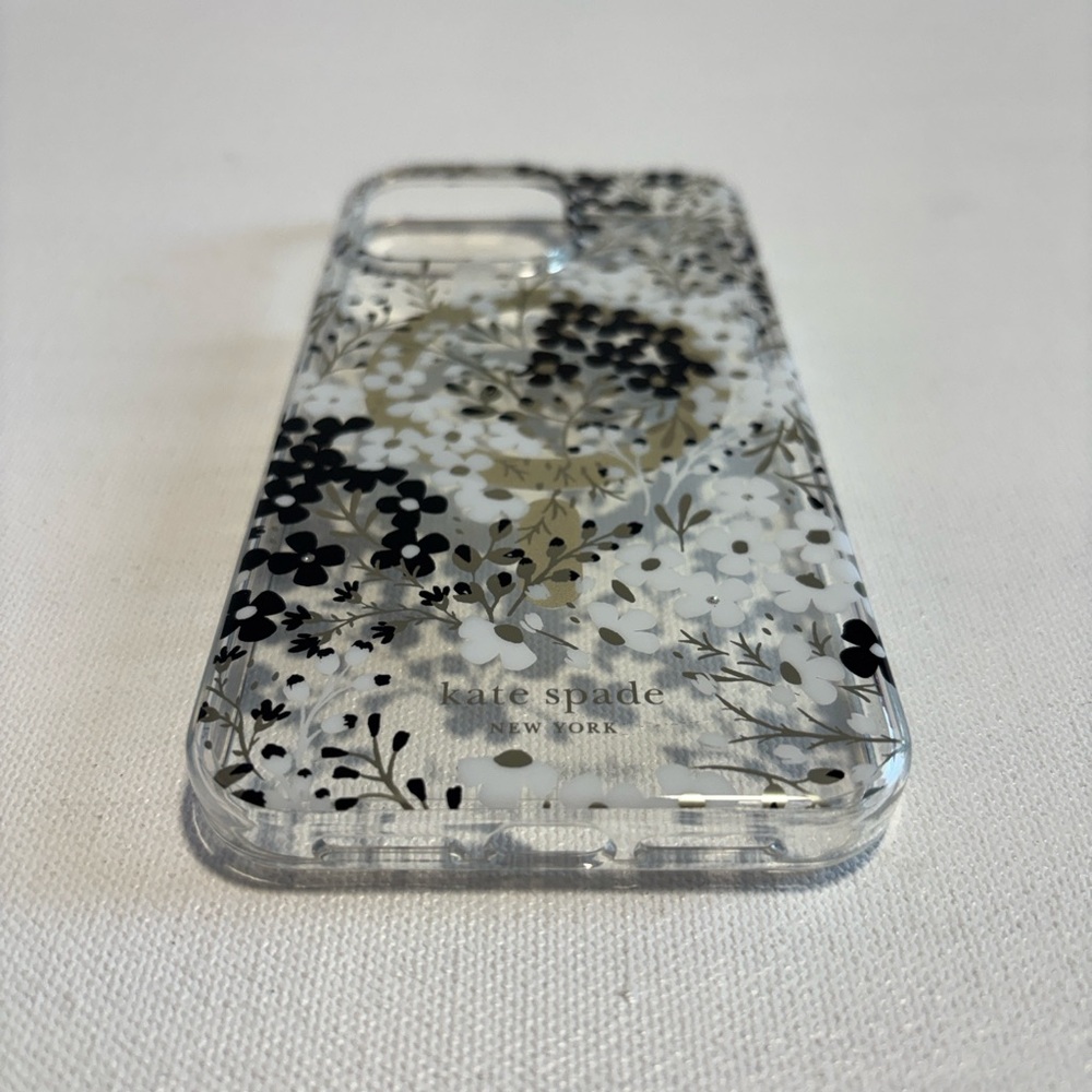 Kate Spade iPhone 15 Pro Max Case - Picture 7 of 11